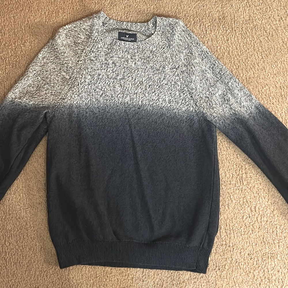 American eagle sweater